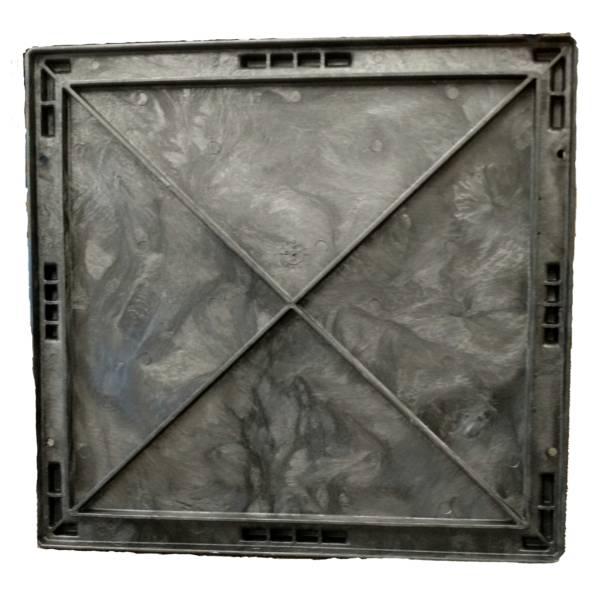 Used Buckhorn 30" x 32" x 6" SF Lid - Image 2