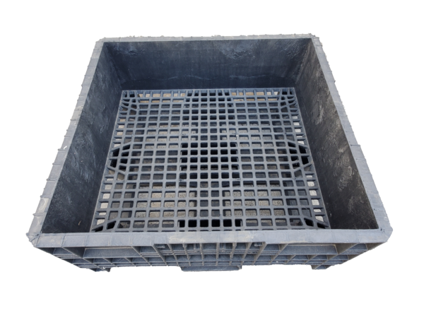 Reconditioned HPJ Industries 45" x 48" x 19" Fixed Wall Bulk Container - Image 3