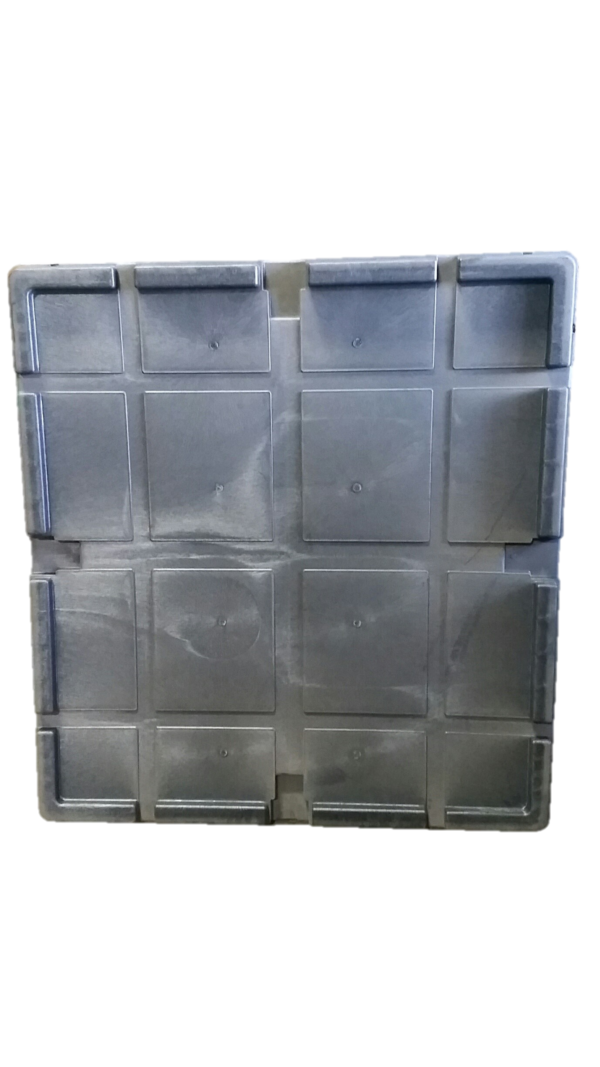 Used Triple Diamond 45" x 48" x 6" SF Lid
