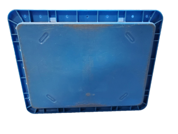 Used HPJ Industries  15" x 12" x 9" Blue Hand Tote Smooth Bottom - Image 2